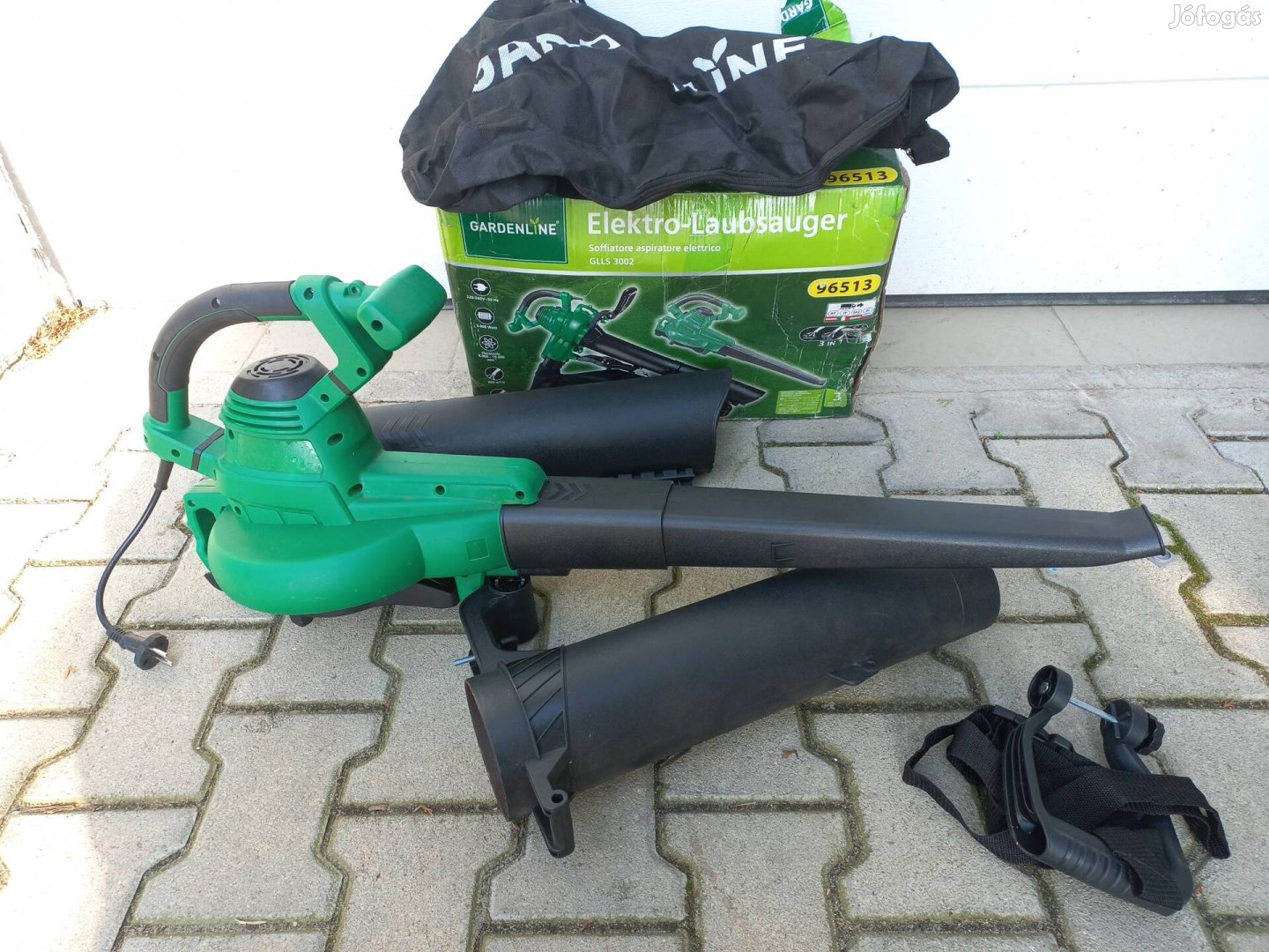 Gardenline Glls 3002 Elektromos Lombszivó-fújó 3000w