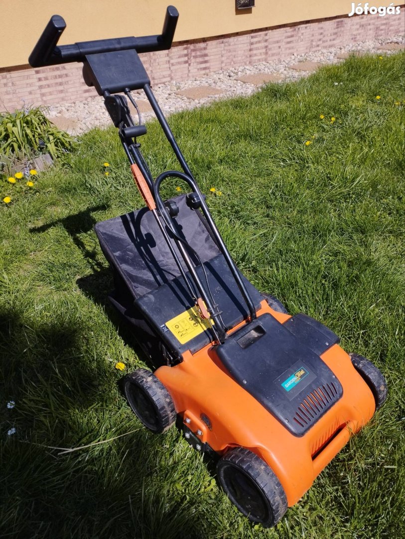 Gardenline elektromos gyeplazító, gyepszellőztető 