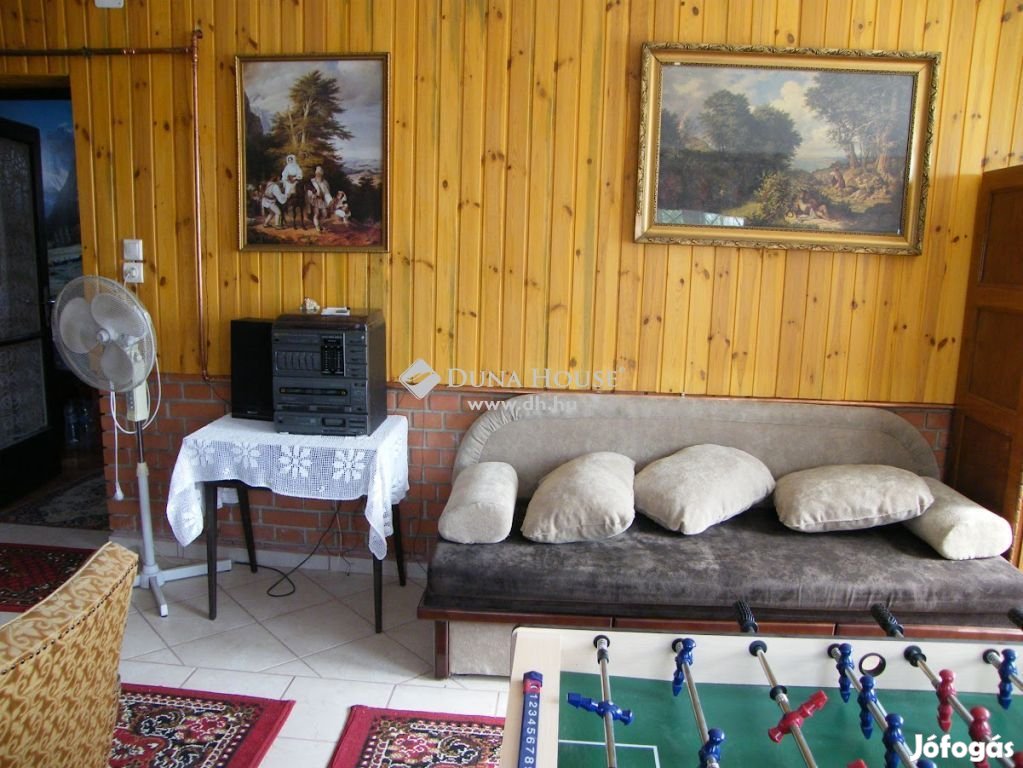 Gárdonyi 70 nm-es lakás eladó