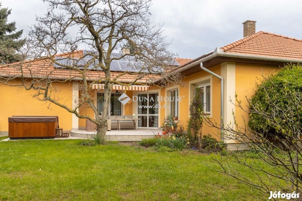 Gárdonyi eladó 194 nm-es ház