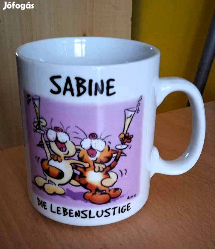 Garfield figurás porcelán bögre, Szabine névvel