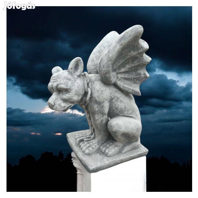 Gargoyle kutya szárnyakkal