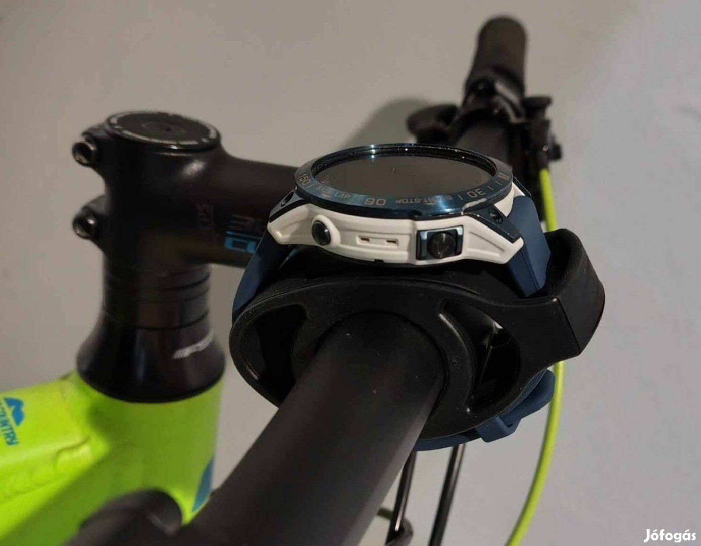 Garmin,Apple watch, Polar, Suunto, Tomtom, Sigma, kormánytartó