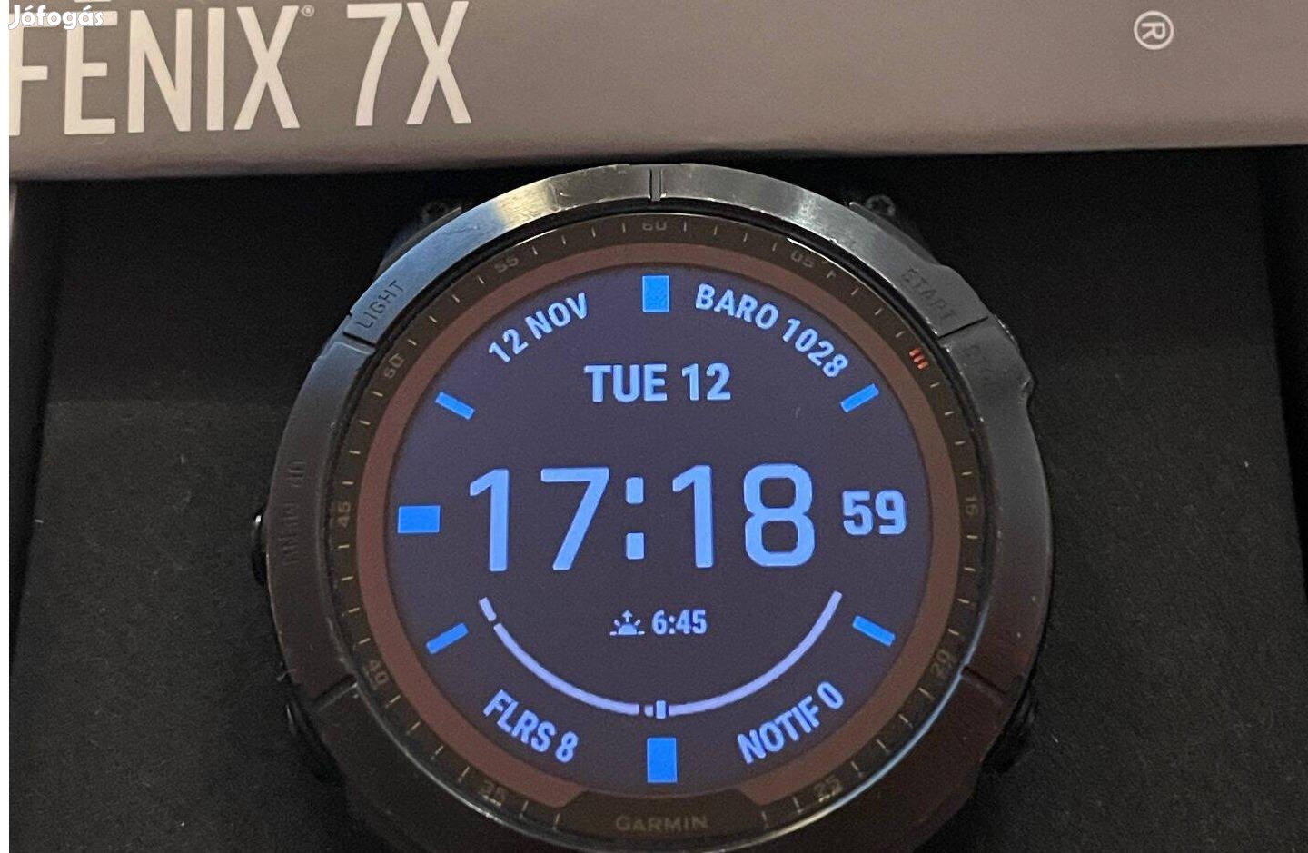 Garmin Fenix 7X Sapphire Solar DLC fekete , fekete szilikon szíjjal