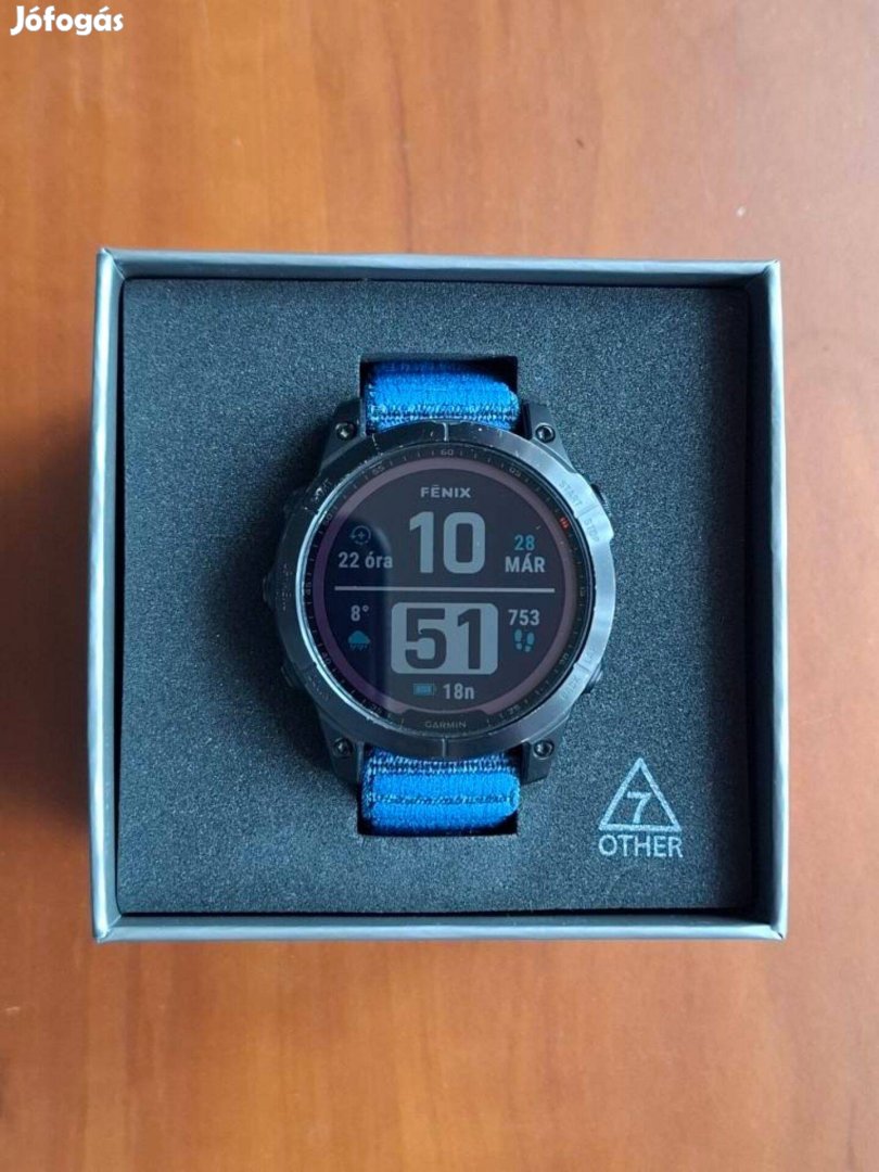 Garmin Fenix 7 Sapphire Solar szürke DLC Titán