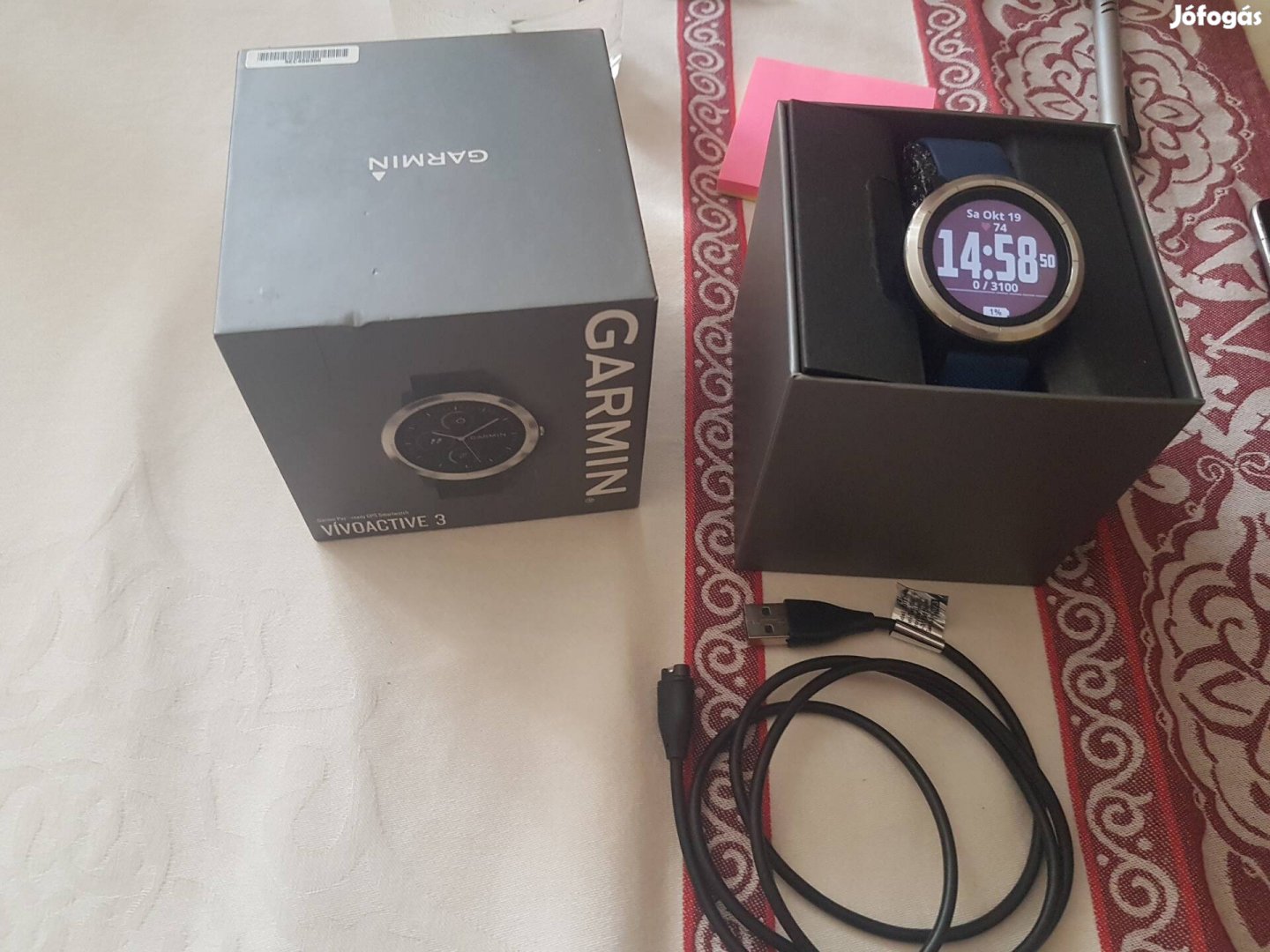 Garmin Viviactive3 férfi okos óra.