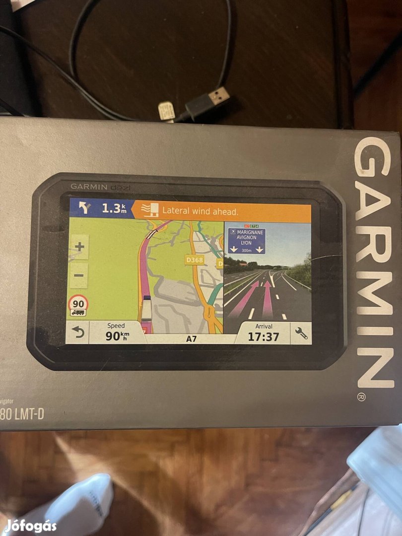 Garmin kamionos navigáció 