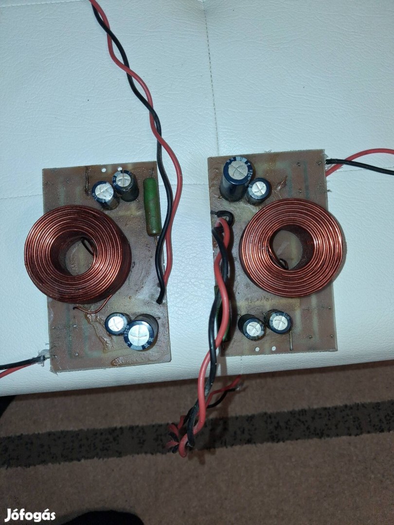 Garry 15 sub crossover hangvaltó 2db