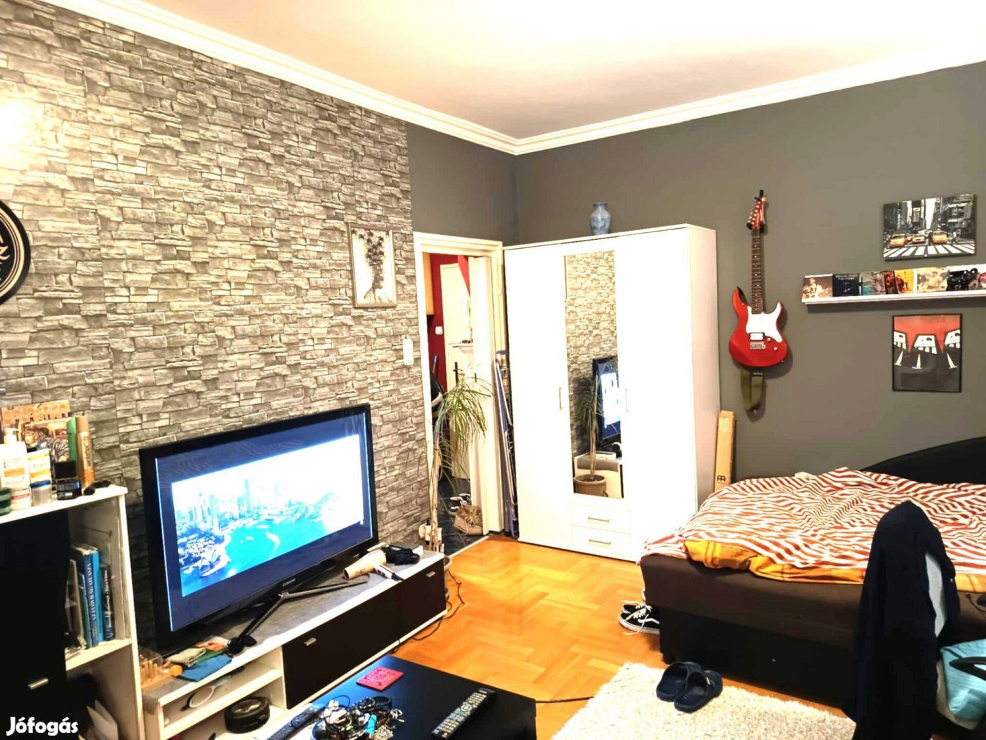 Garzonlakás zöld övezetben a József A. lakótelepen 3. Metro