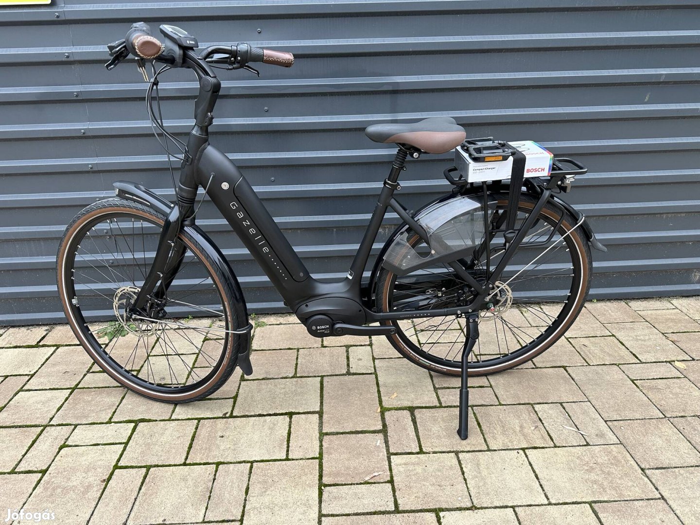 Gazelle Grenoble C8 ebike e-bike Bosch cube ktm trek trekking