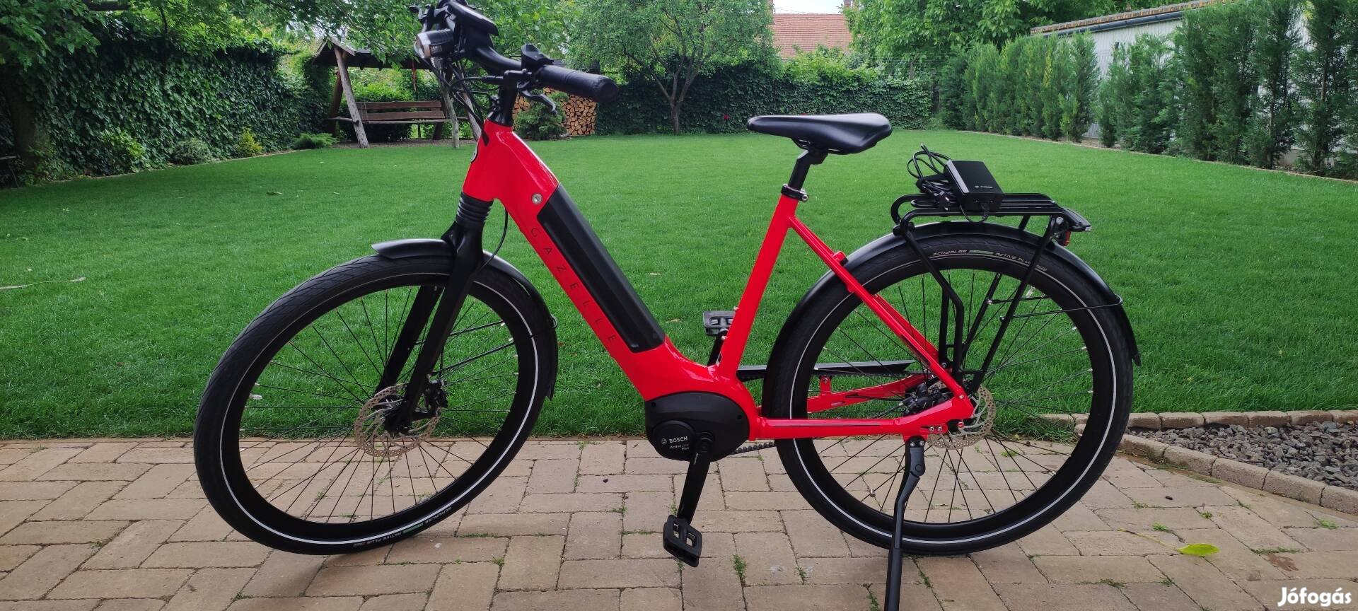 Gazelle Ultimate C8+ trekking ebike elektromos hybrid kerékpár