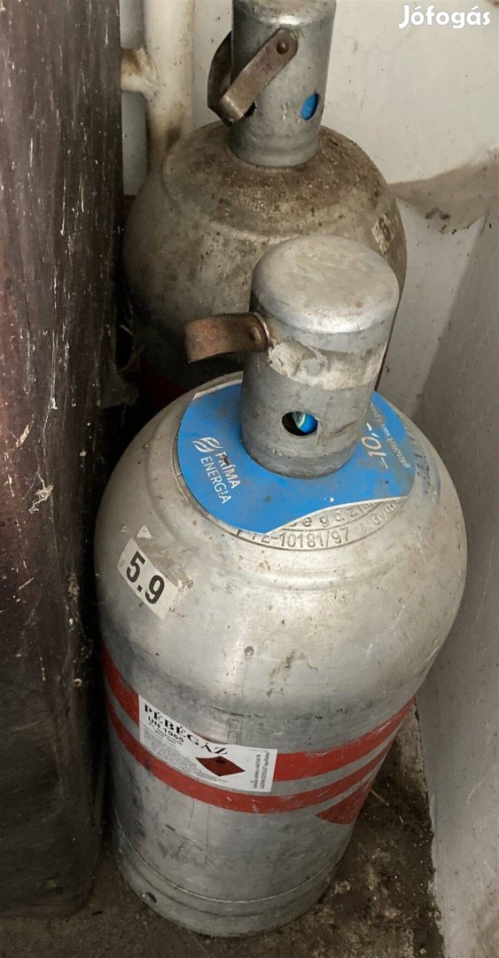 Gazpalack 1 db üres 2 teli egyben elado. Olcson!