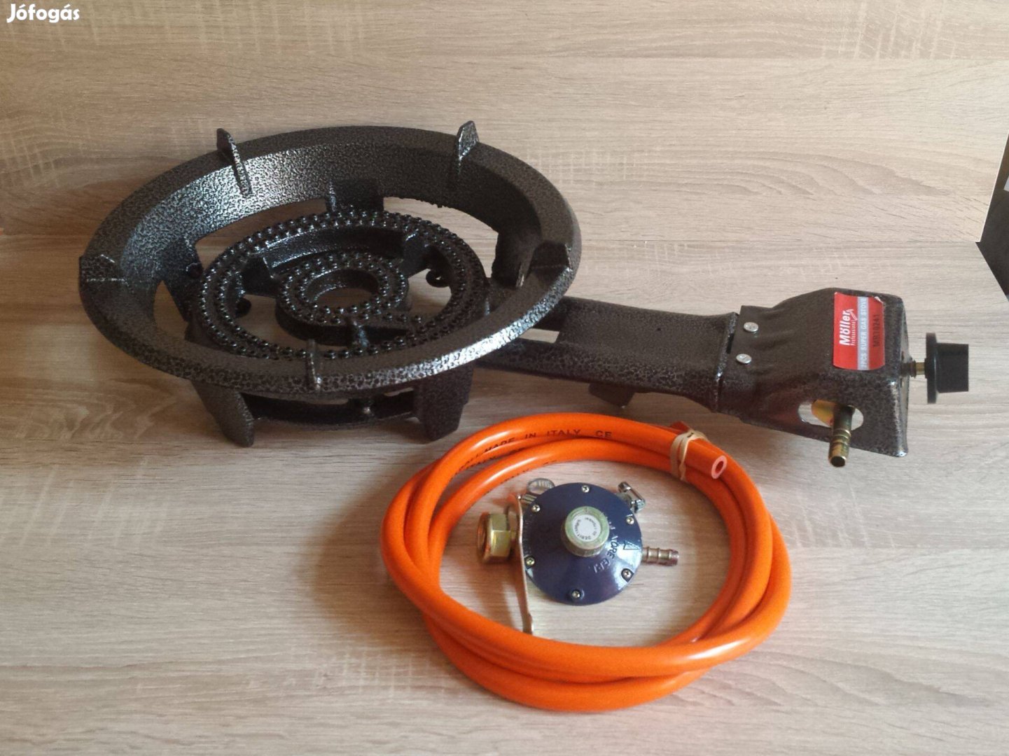 Gázzsámoly Gázégő piezó gyújtóval Nyomásszabályozó szett