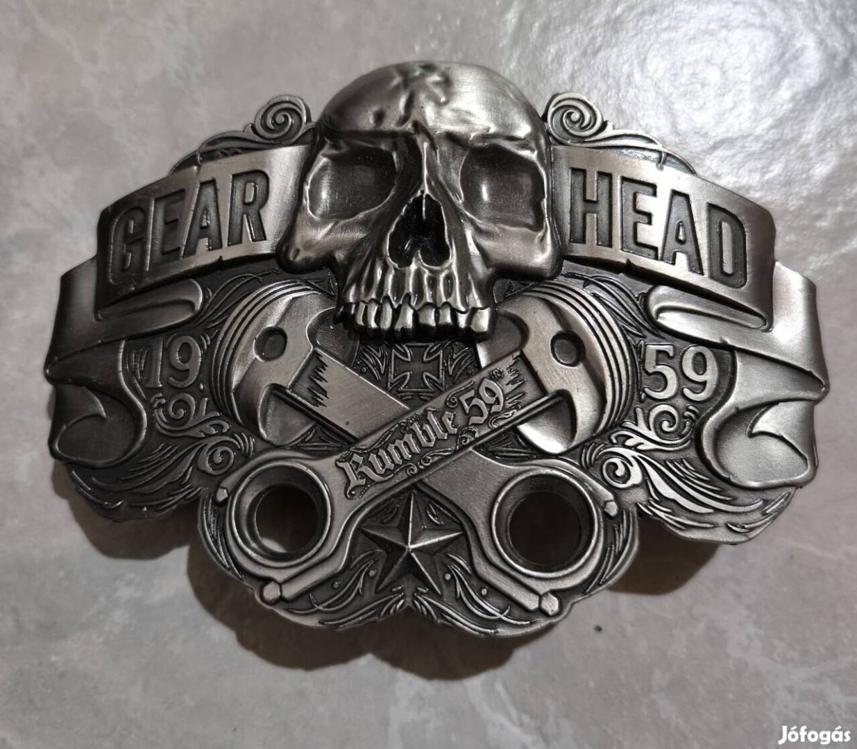 Gear Head márkájú övcsat