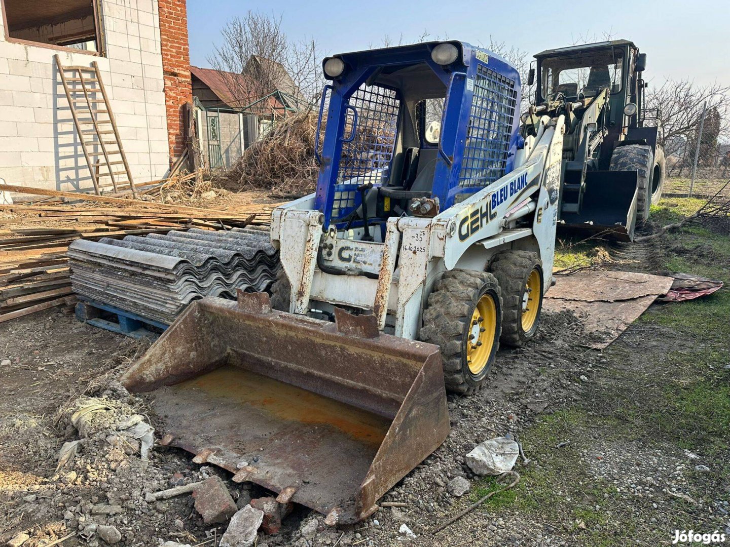 Gehl 3840 minirakodó