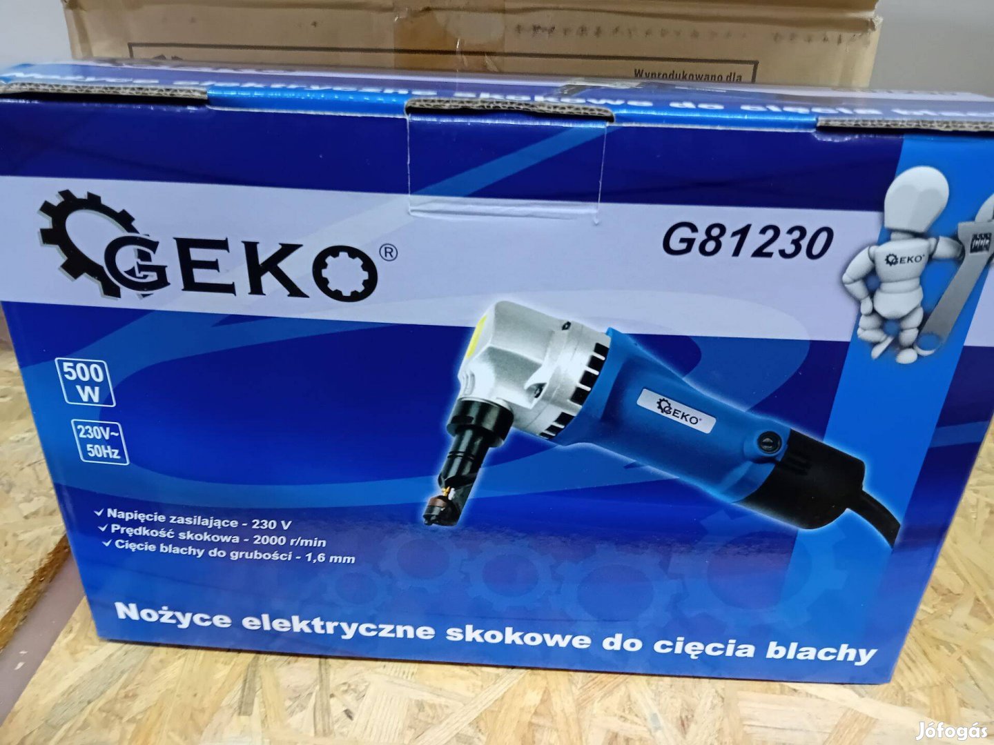 Geko Folyamatos lemezlyukasztó gép lemezvágó gép 500W G81230