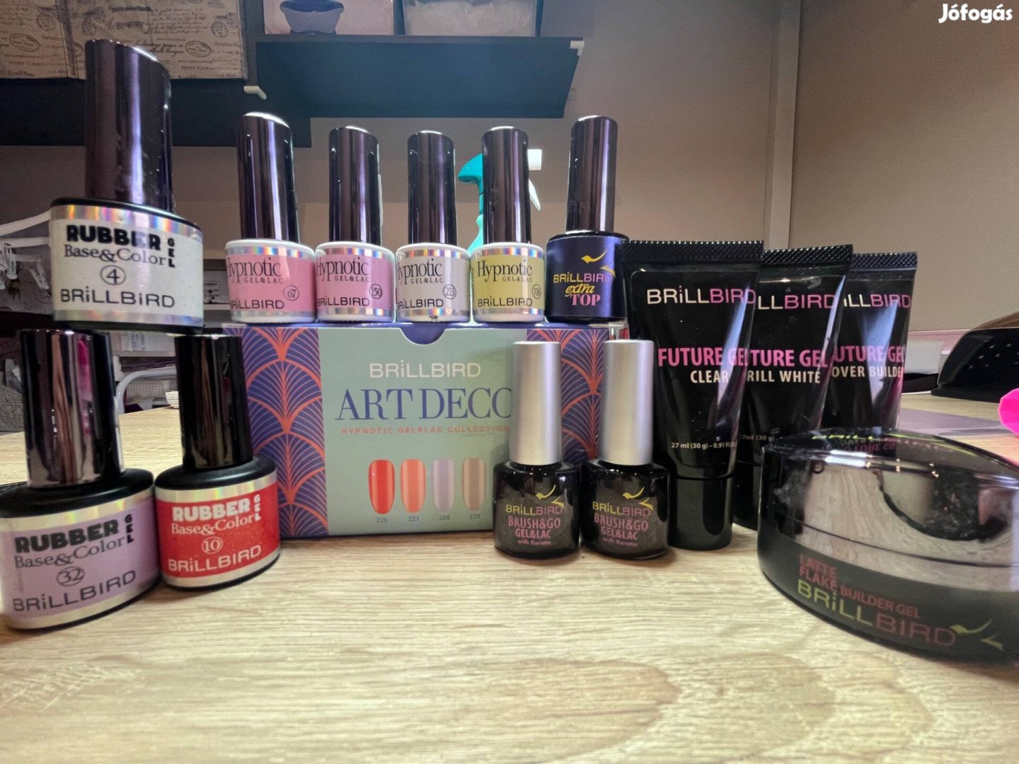 Géllakkok egyben Brillbird, Perfectnails