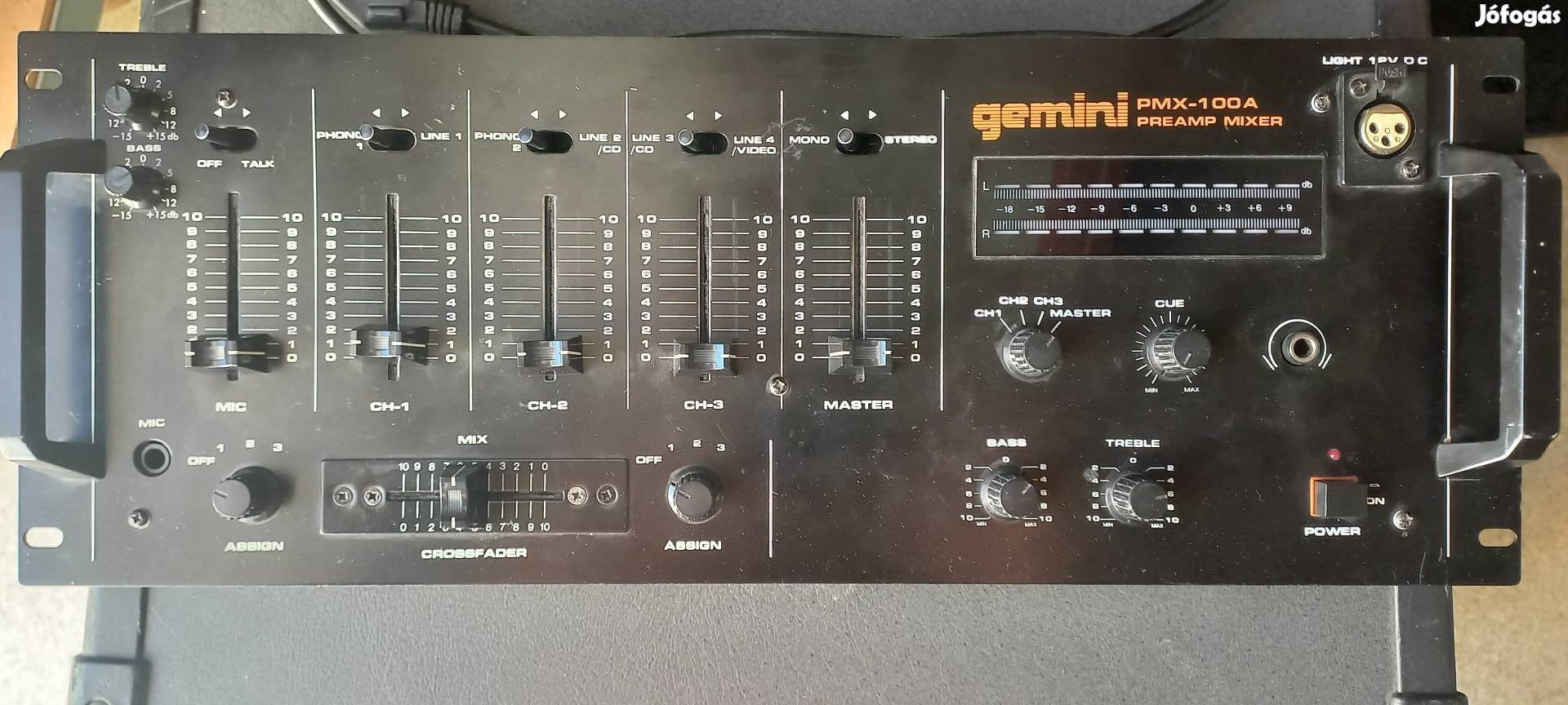 Gemini PMX100A keverő, három csatornás,  