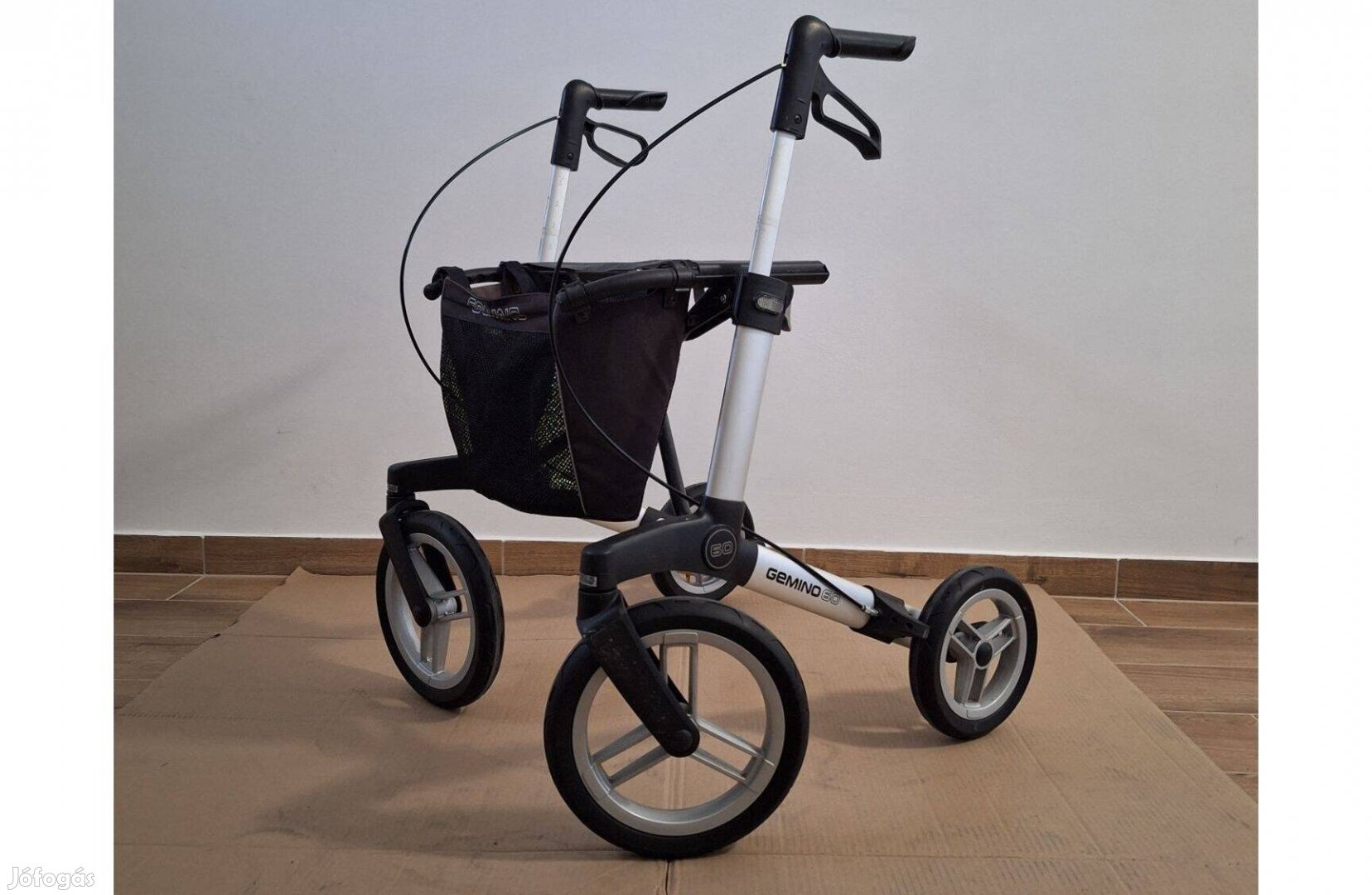 Gemino 60 rollátor, gurulós járókeret, járás segítő