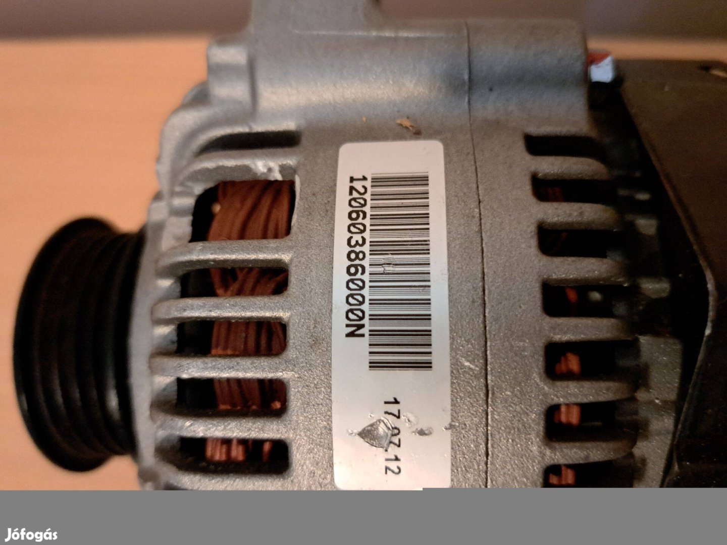 Generátor 12v