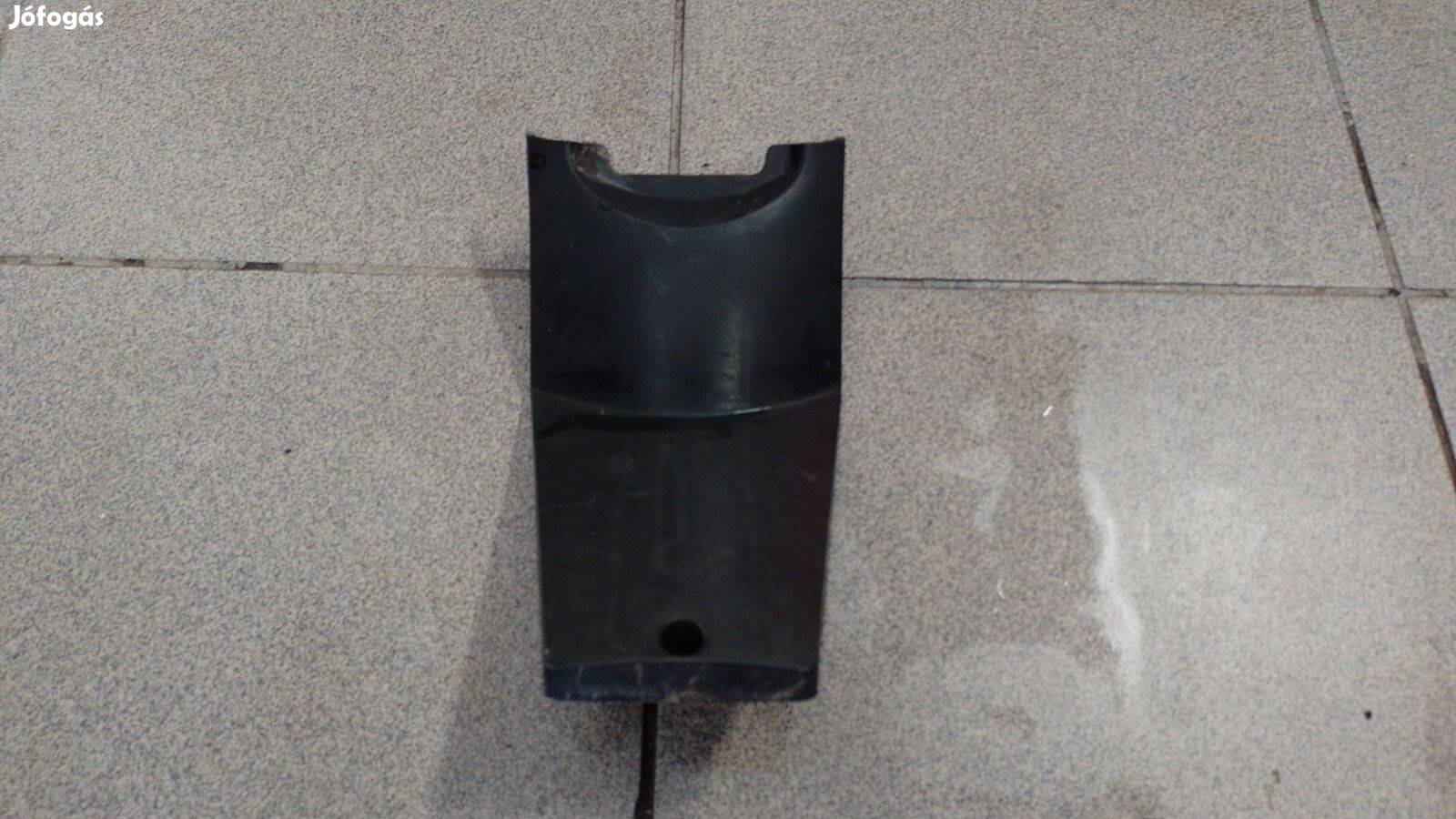 Generic XOR 125 szervíz ajtó