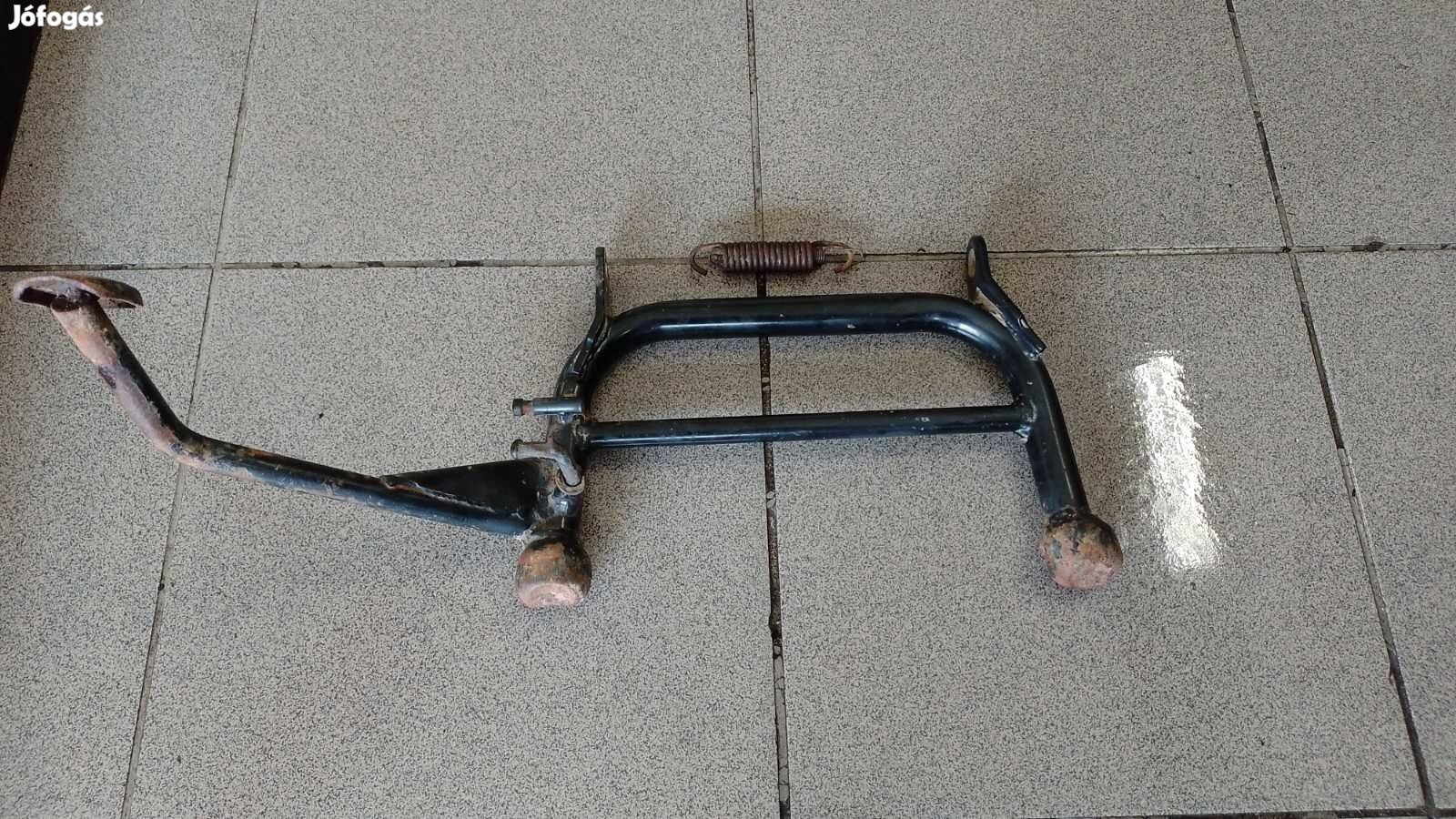 Generic XOR 125 sztender