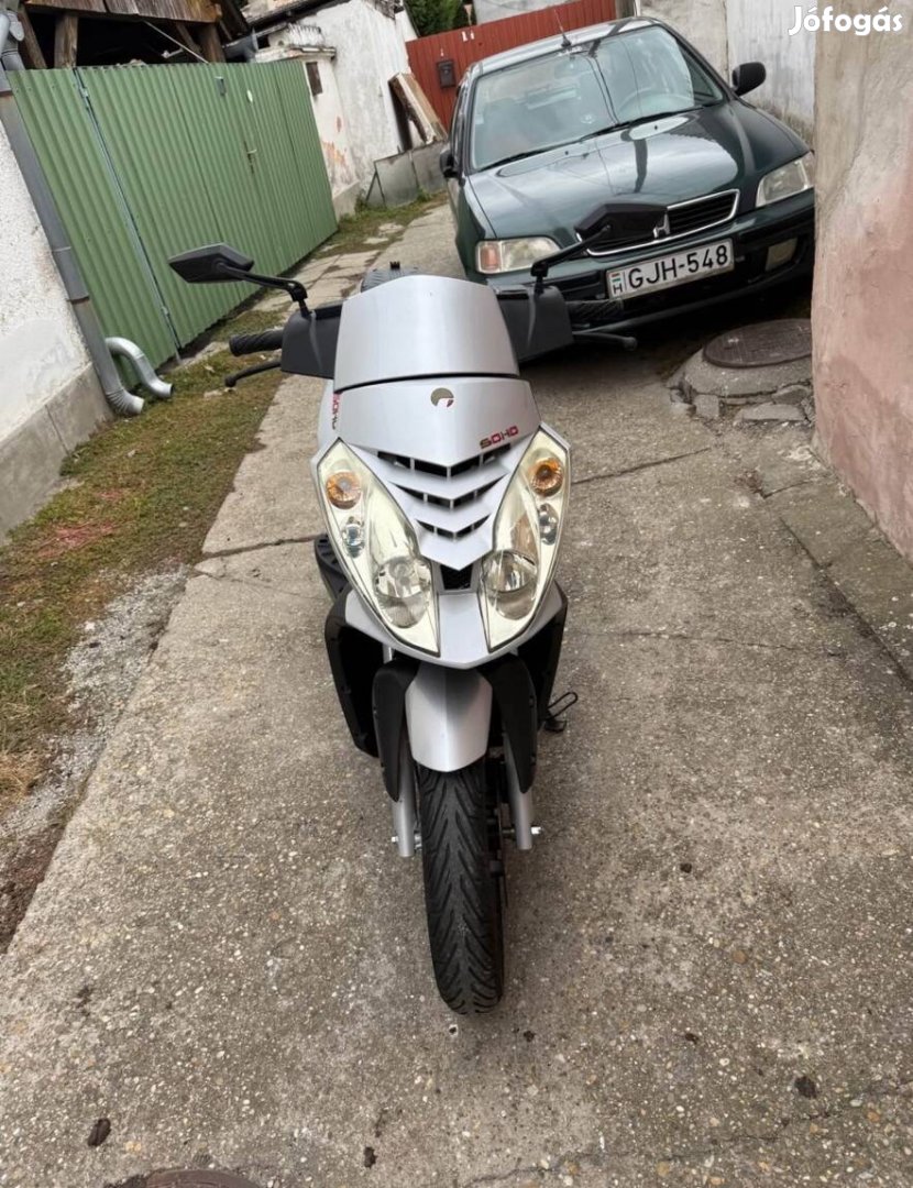 Generic robogó 125cm3