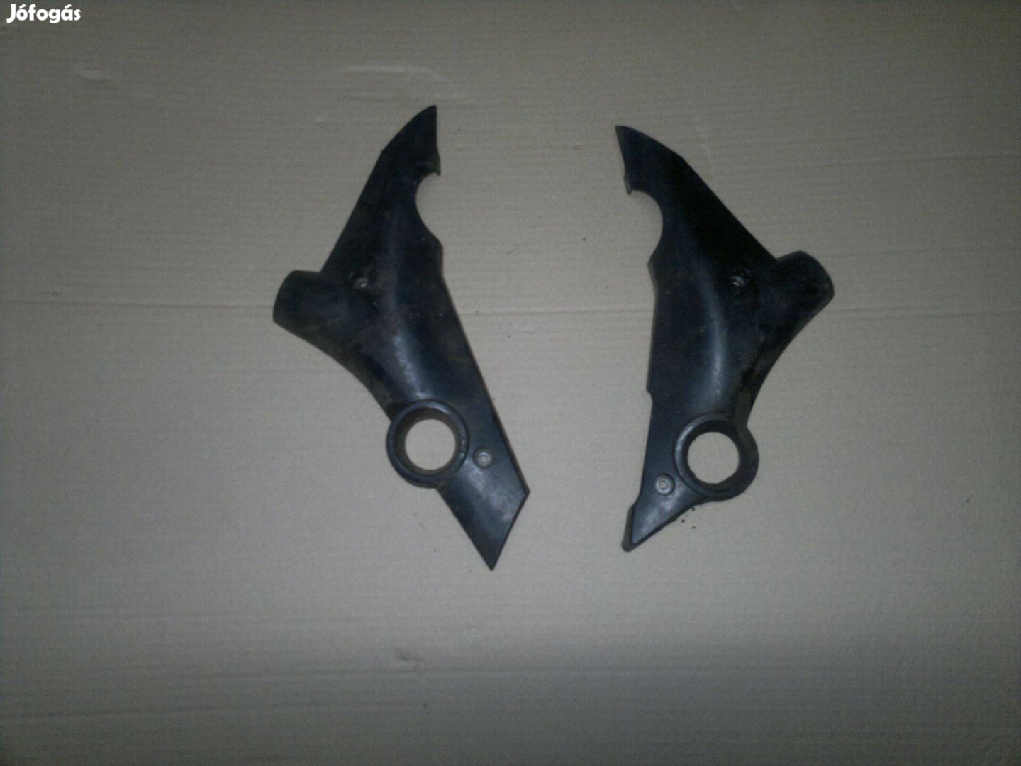 Generic trigger váztakaro pár