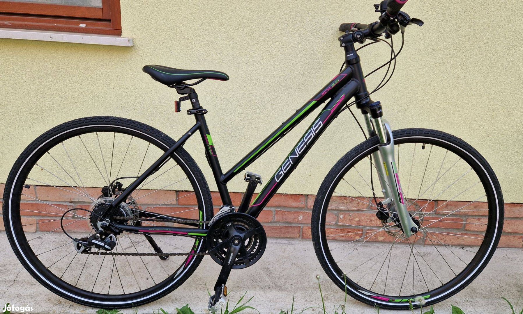 Genesis Sx 3.8 női,alumínium trekking, új állapotban