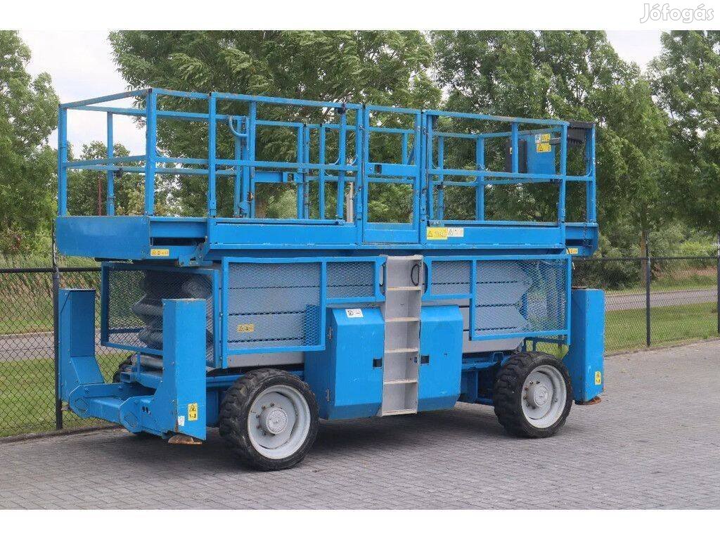 Genie GS-4390 RT / 15 Meter / 680 KG/ 2.931 üzemóra / Lízing