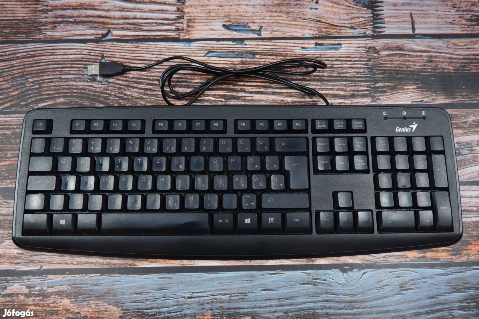 Genius USB magyar vezetékes billentyűzet fehér KB-110X