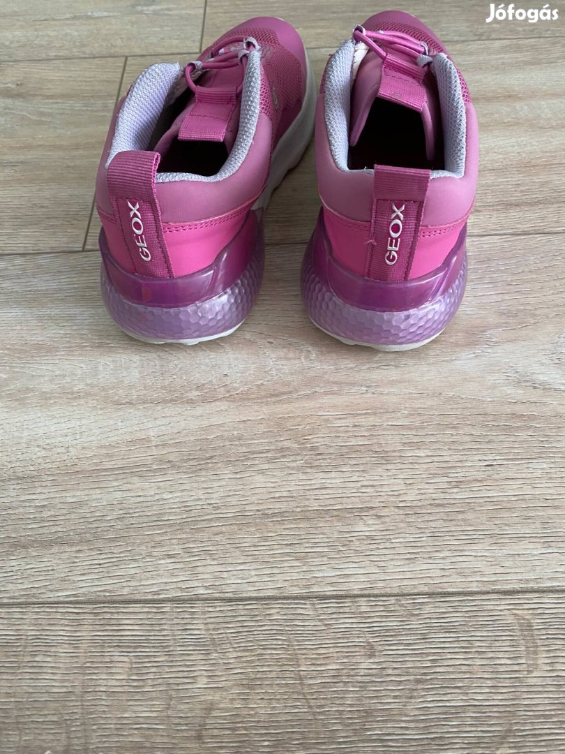 Geox 34 es lány cipő