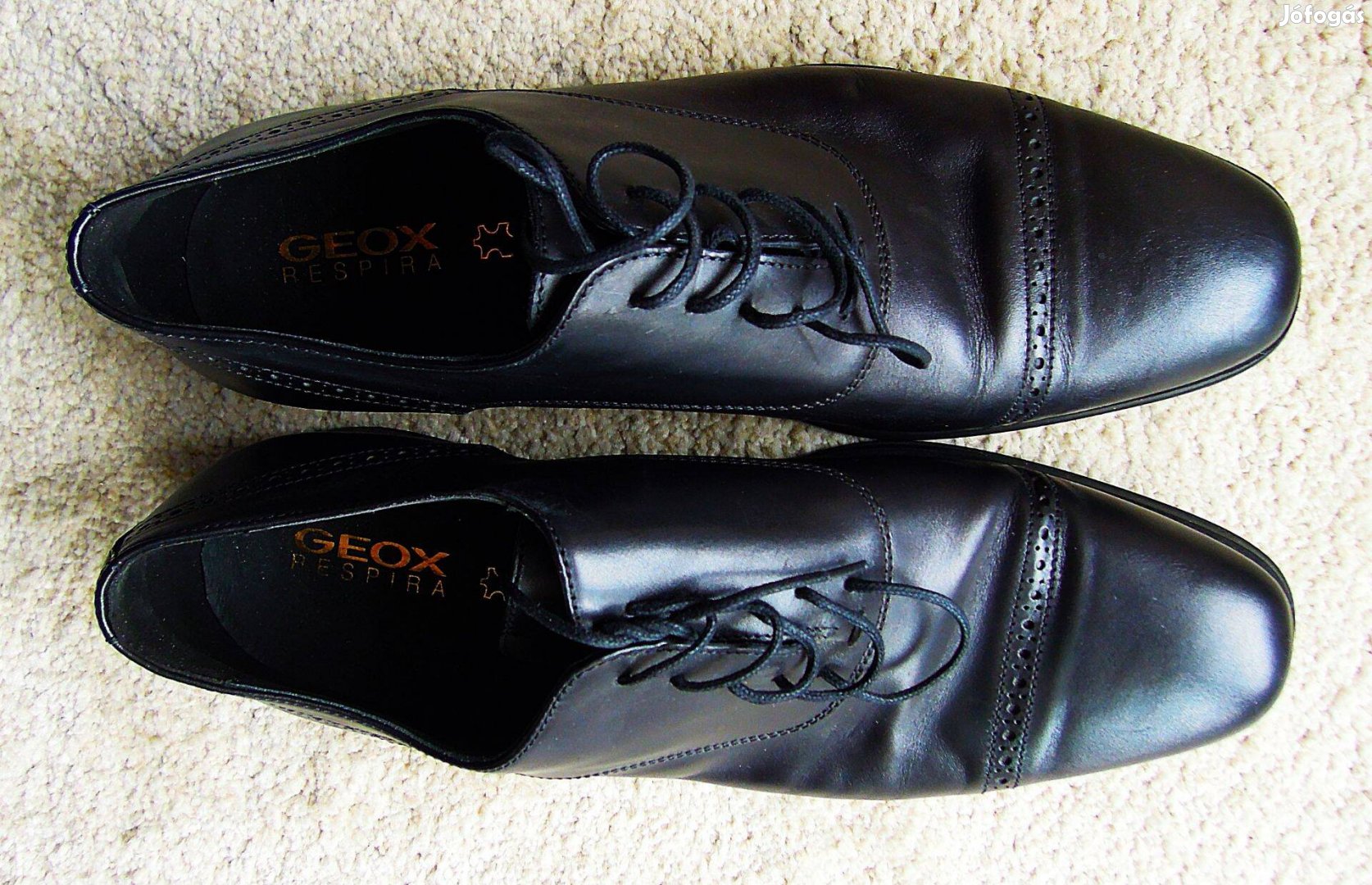 Geox fekete alkalmi cipő 43 méret