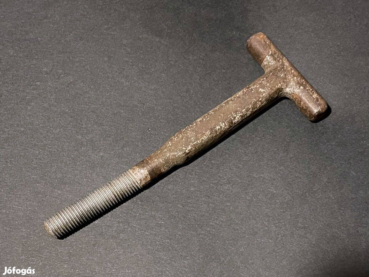 Gépalakatrész T alakú kulcs csavar Withworth 10-es gép