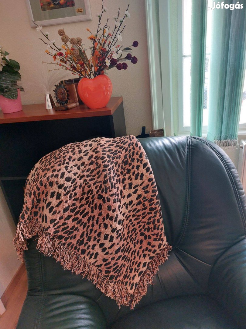 Gepárd mintás rojtos kanapé takaró throw