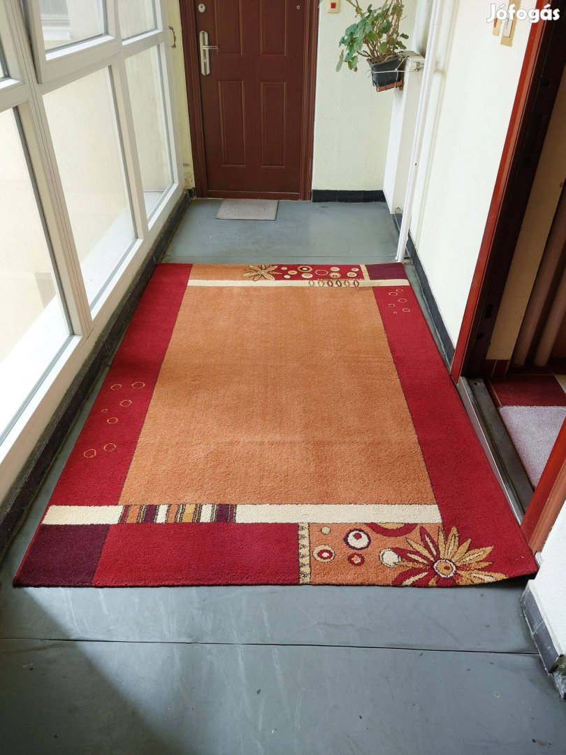 Gépi perzsa szőnyeg