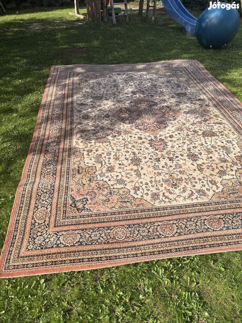 Gépi perzsa szőnyeg eladó