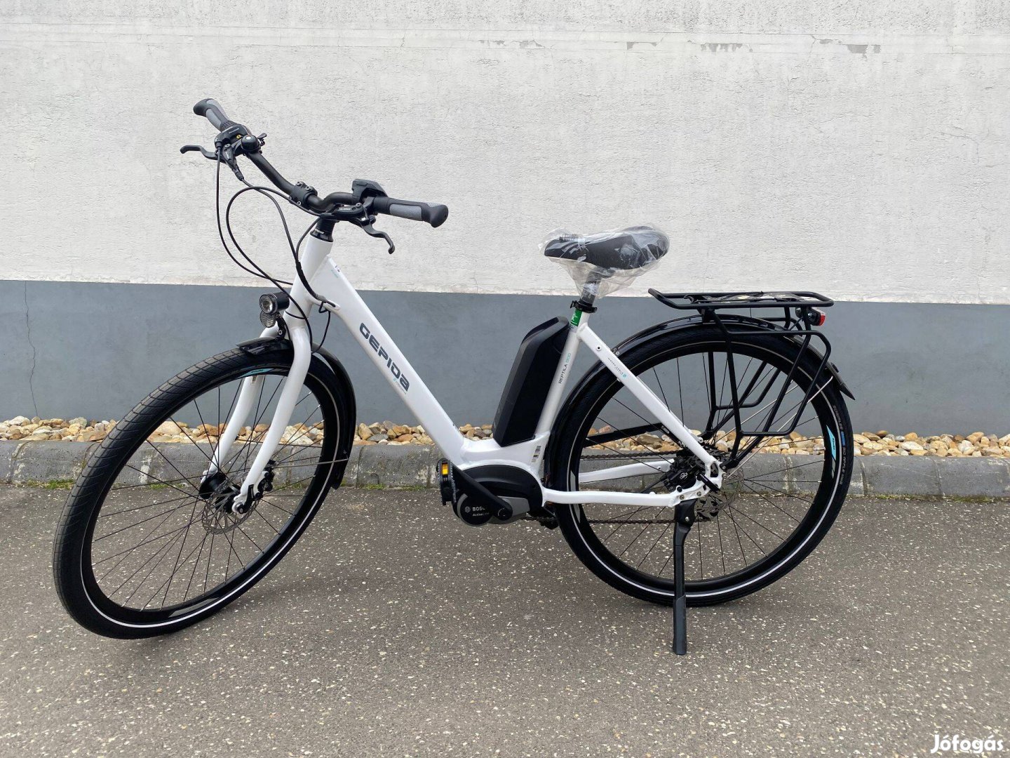 Gepida Reptila 800 Altus 7 E-Kerékpár CE 28" 25KM/H