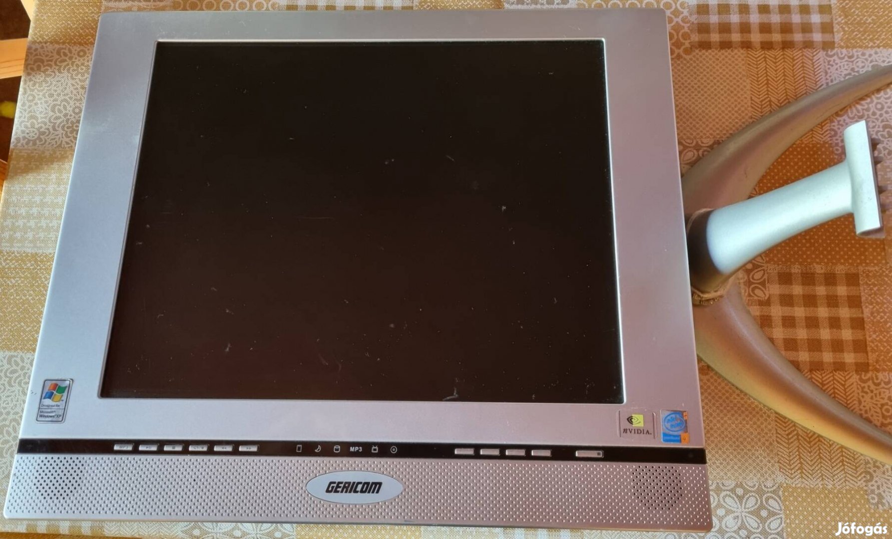 Gericom asztali pc monitor tv (gls háztól-házig)