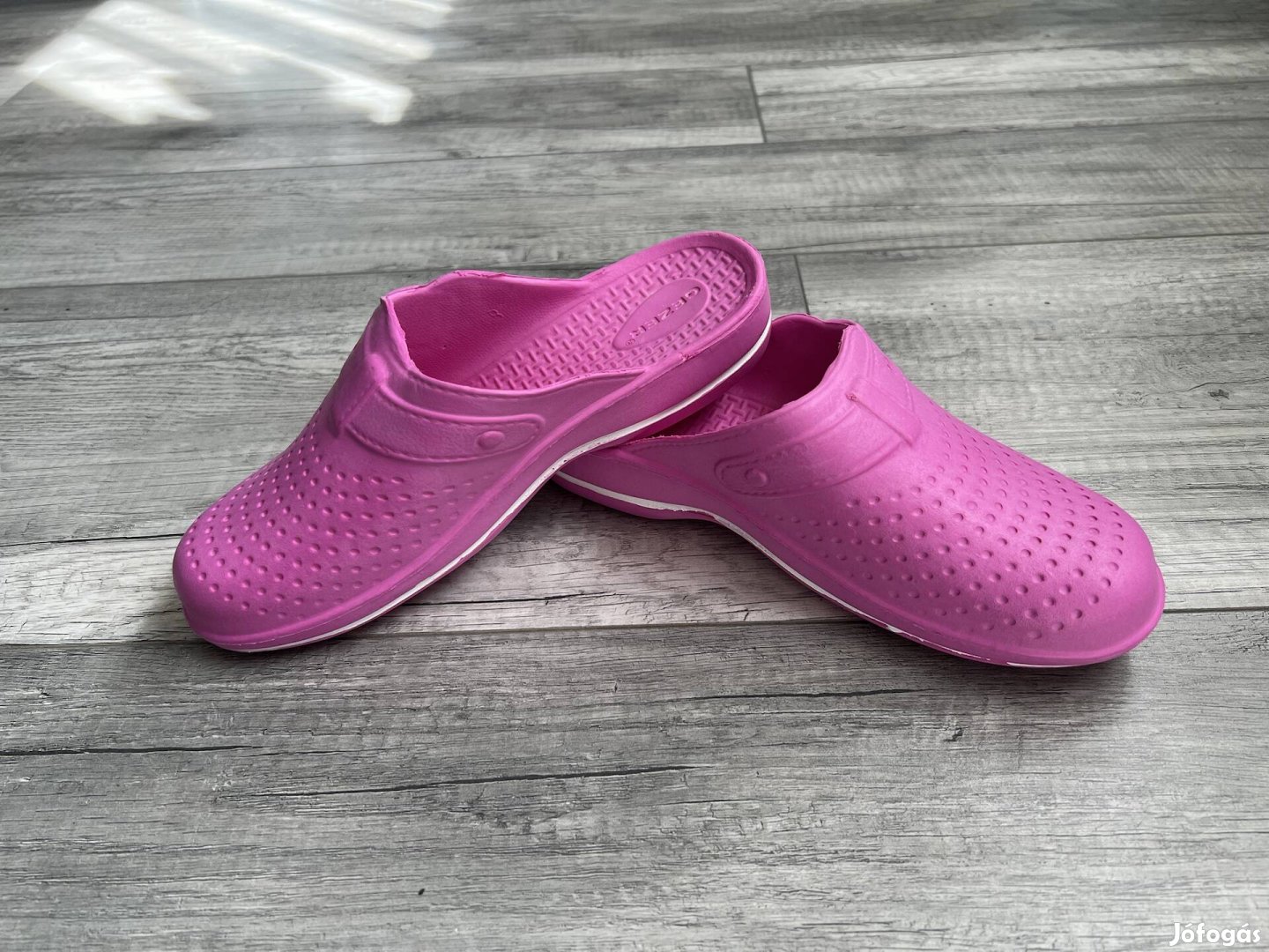 Gezer rózsaszín női gumi papucs (új, new!)