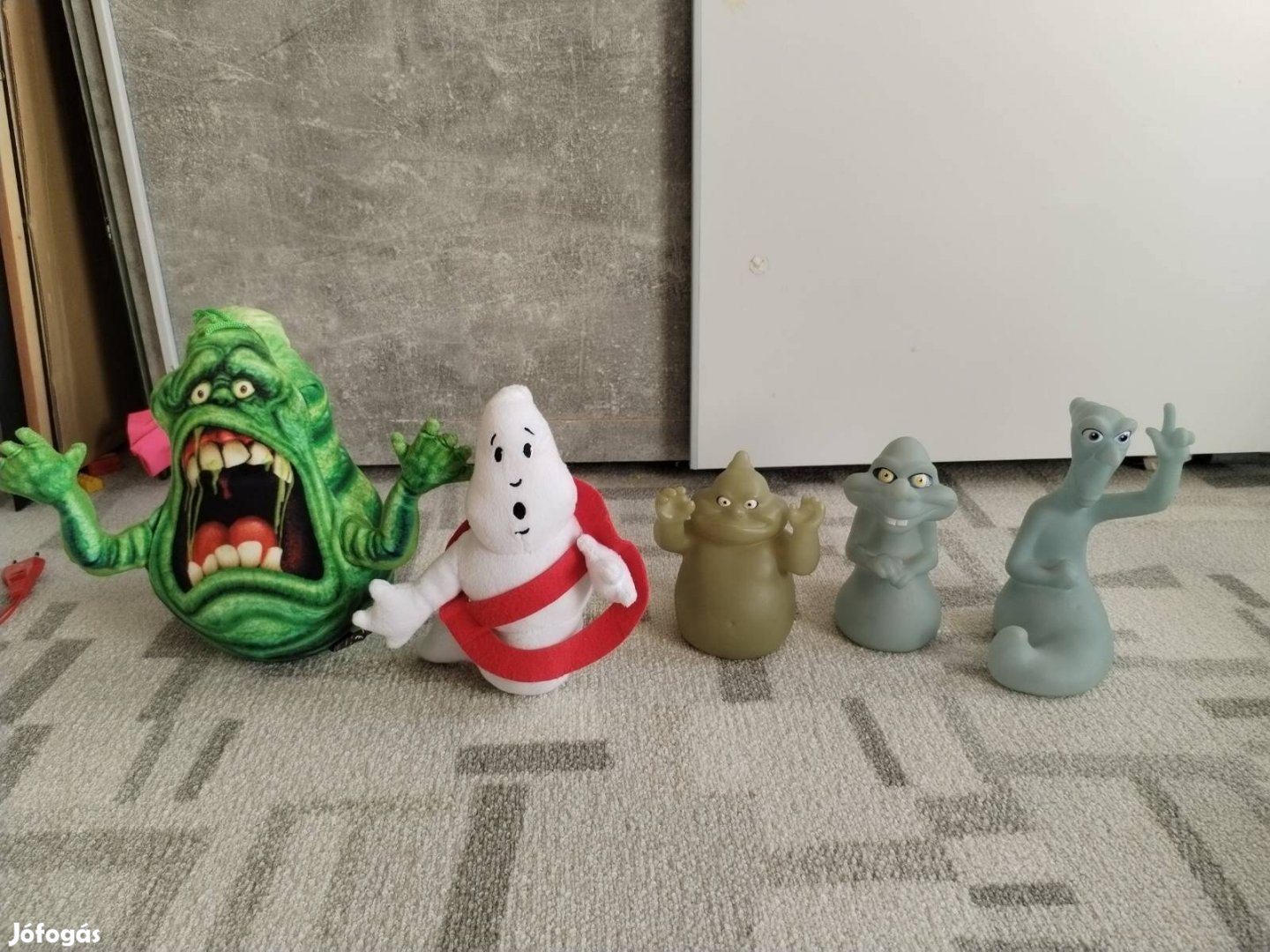 Ghostbusters szellemirtók figura plüss fluoreszkáló Casper