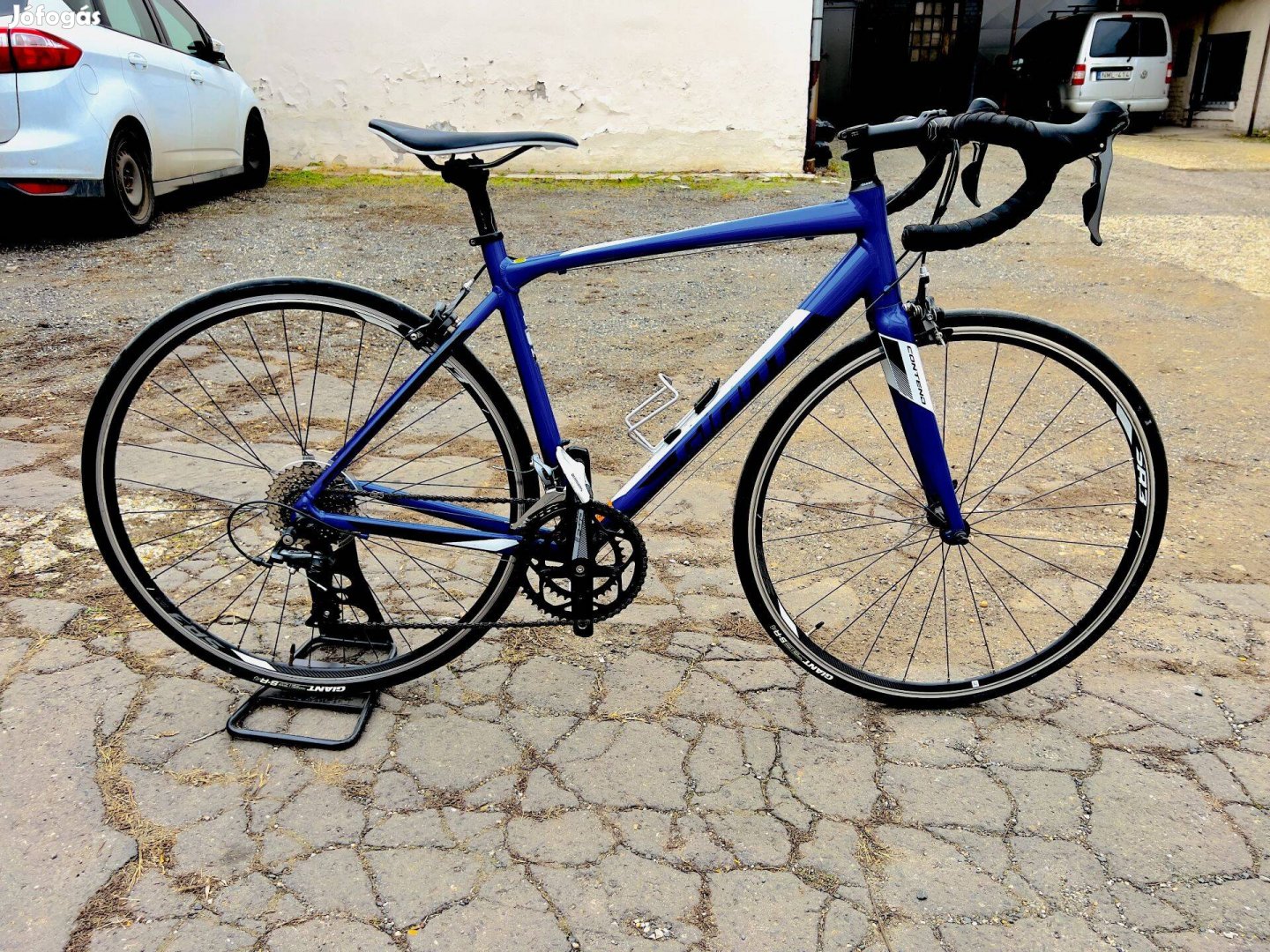 Giant Contend 2 országúti kerékpár 54 cm