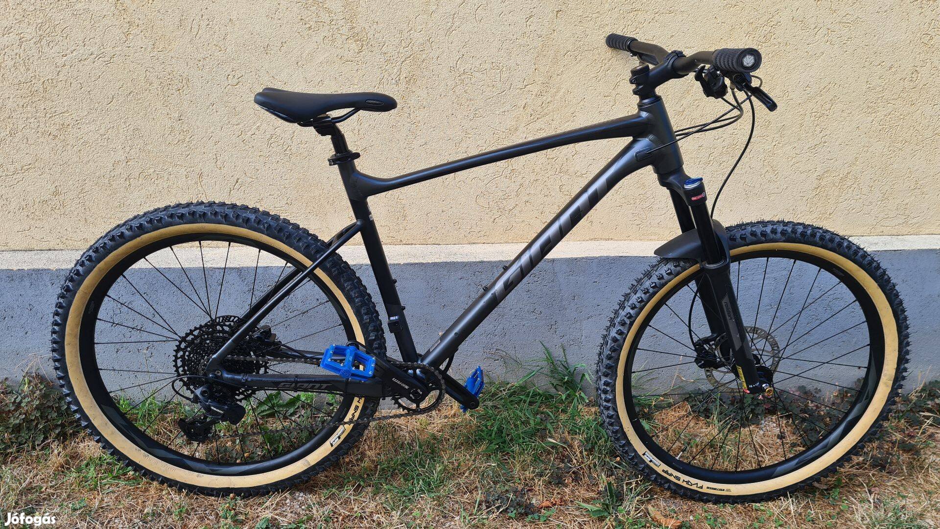 Giant Fathom 27.5" Sram 1x12sebesség, Tektro hidraulikus tárcsafék, új