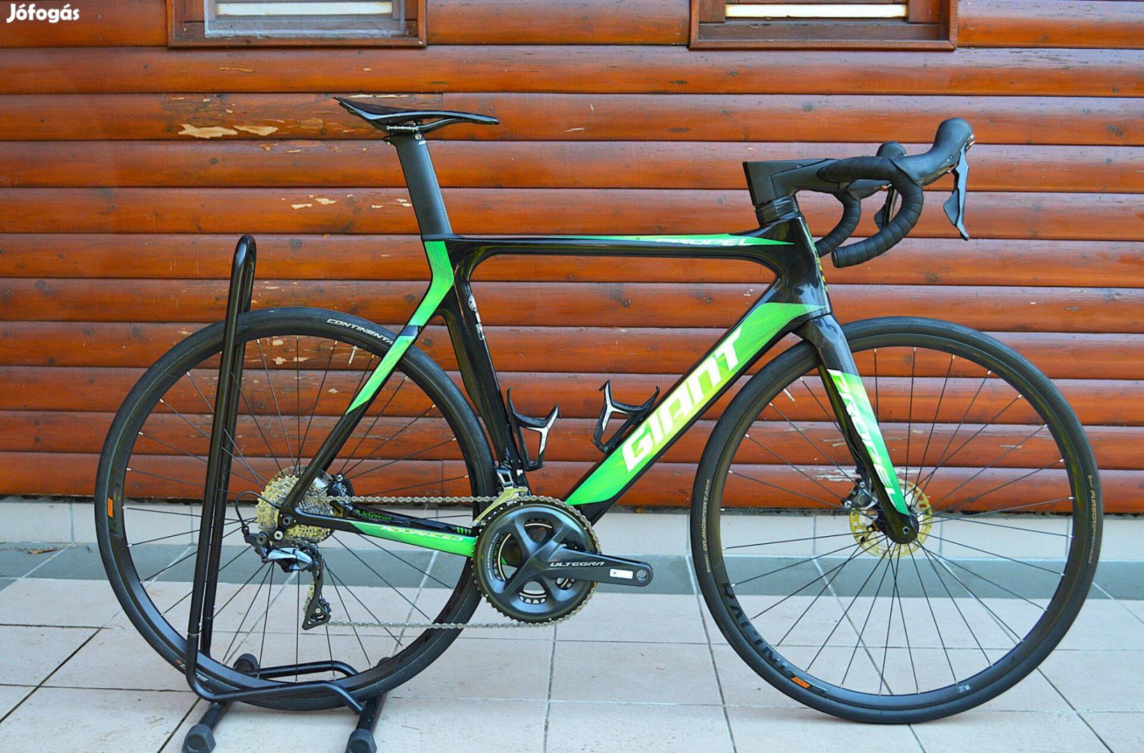 Giant Propel Disc karbon aero vázzal, Ultegra R8020 hidro disc szettel