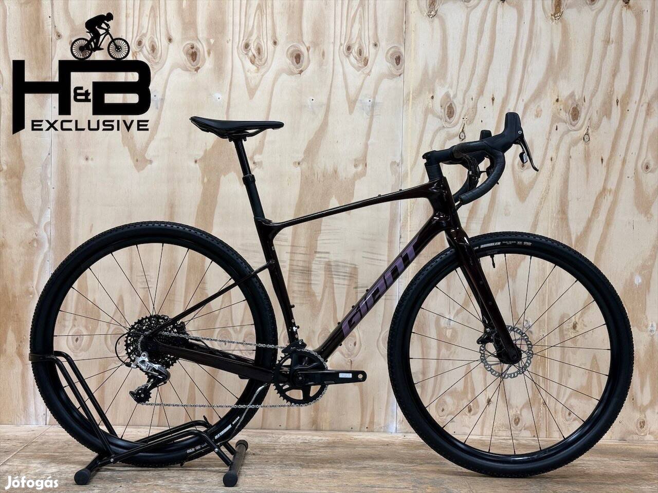 Giant Revolt Advanced 1 Carbon gravel kerékpár Sram Rival 2023