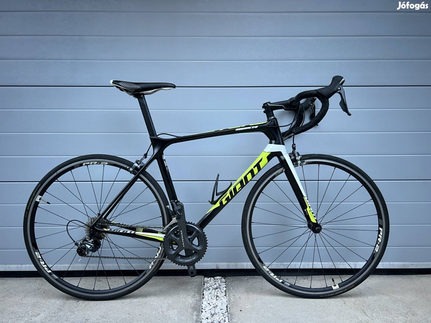 Giant TCR Advanced 1 Carbon Ultegra Országiúti Kerékpár M/L méret