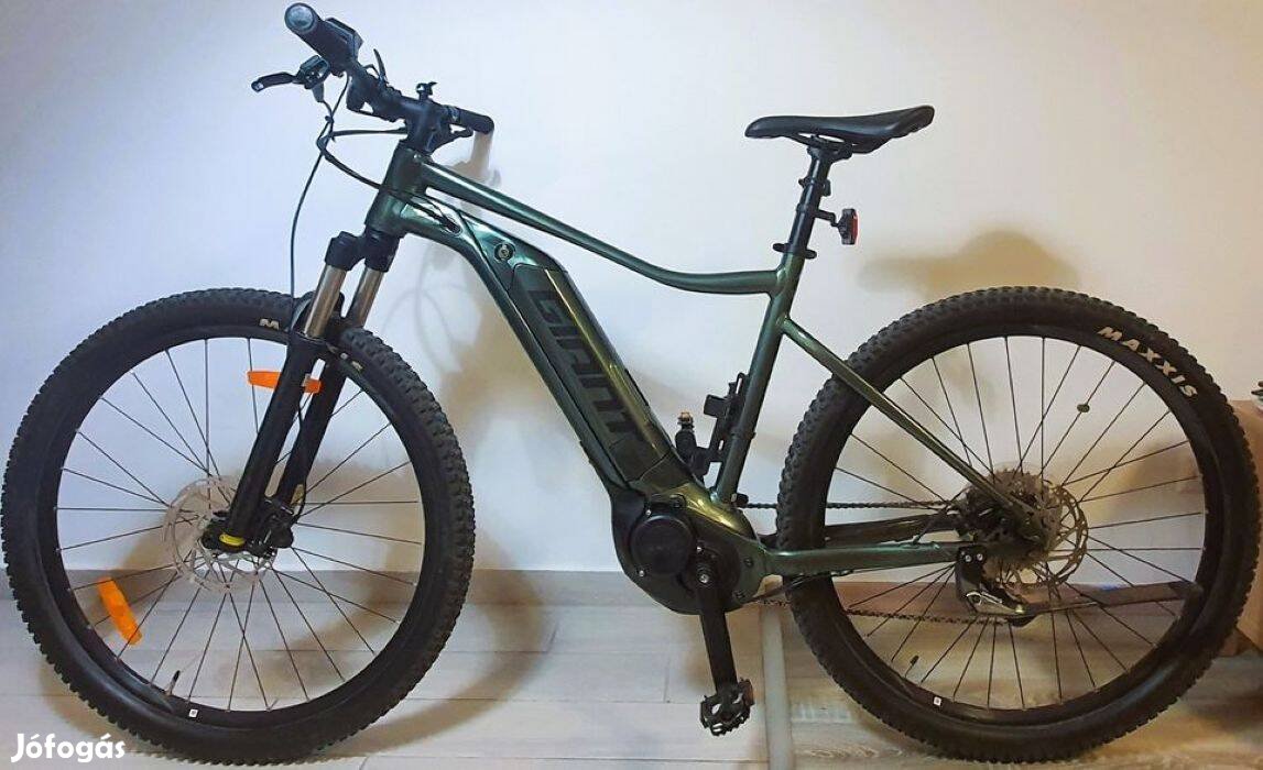 Giant Talon E+ 1 e-bike L méret Balsam Green szín