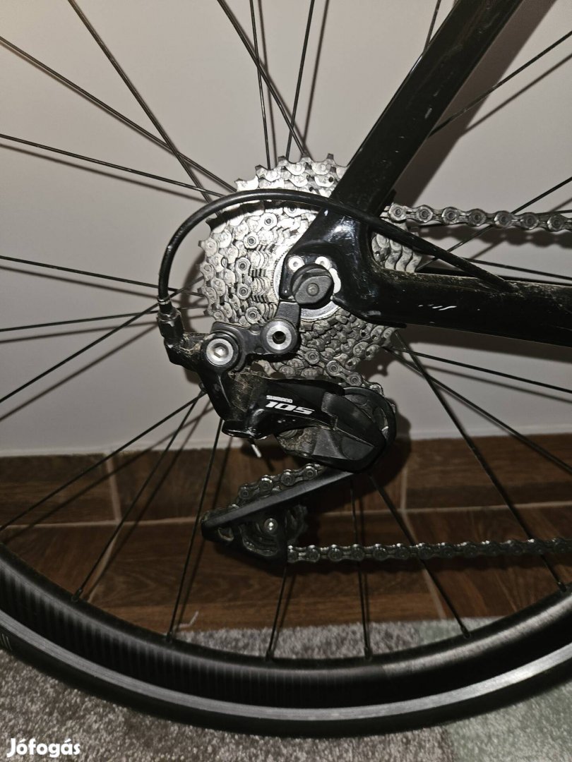 Giant aero bicikli