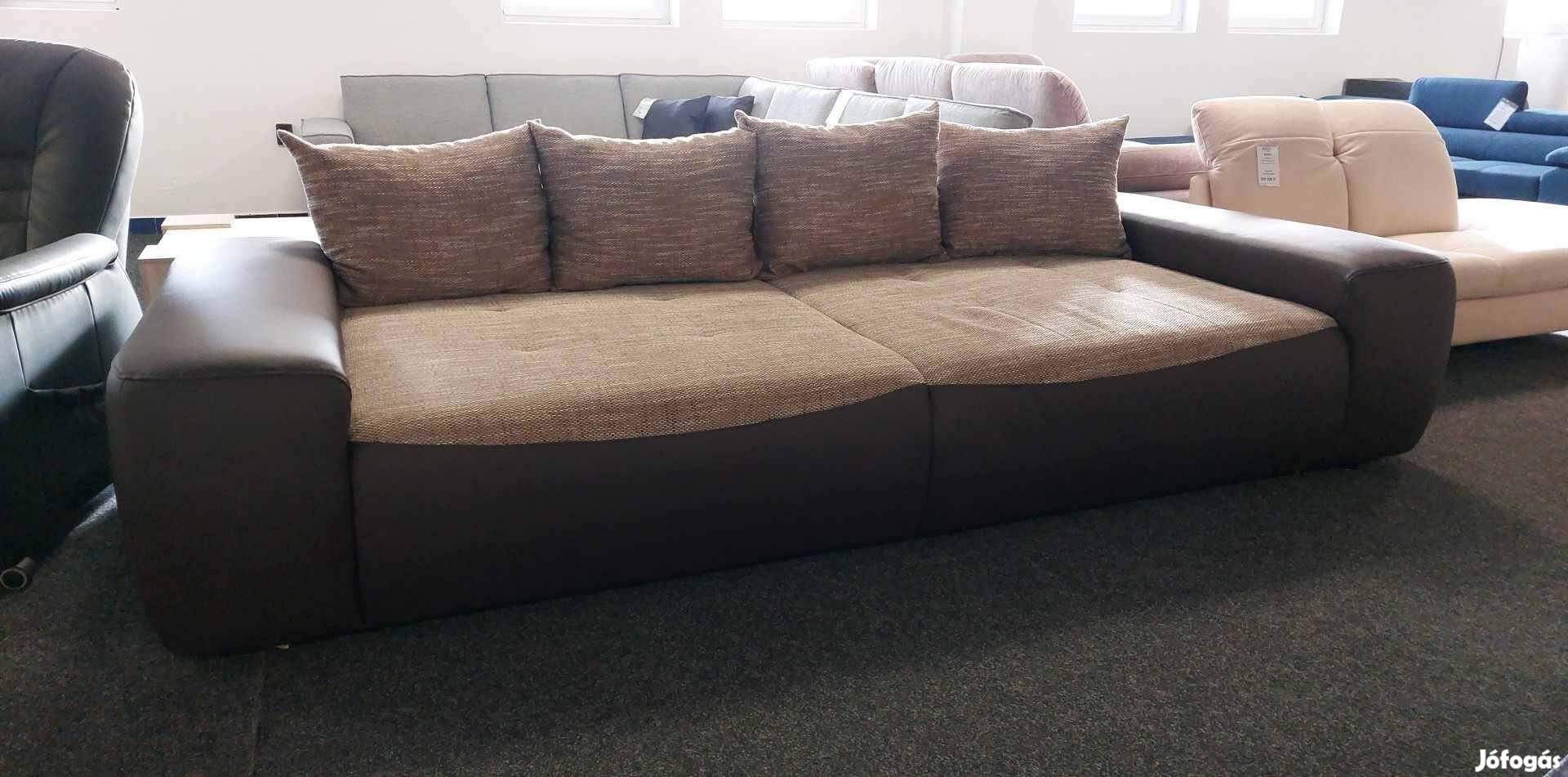 Giga kanapé / Big sofa (Barna - cappuccino)