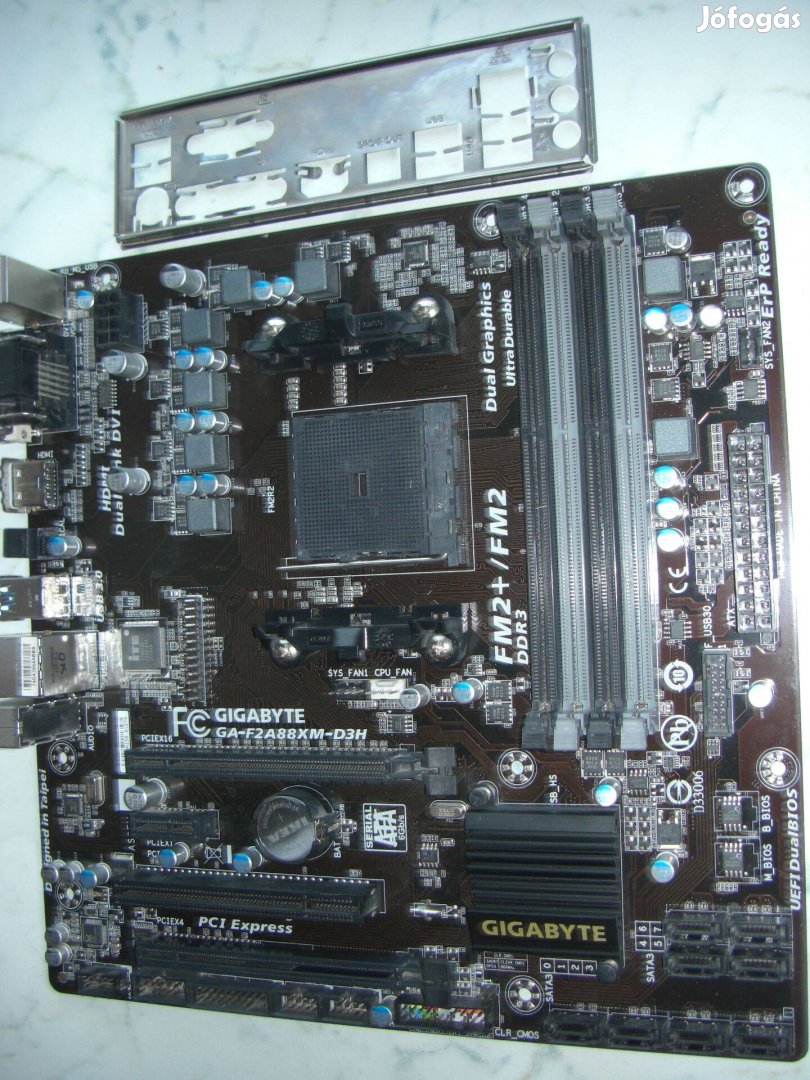 Gigabyte GA-F2A88XM-D3H FM2/FM2+ HDMI-USB3-SATA3